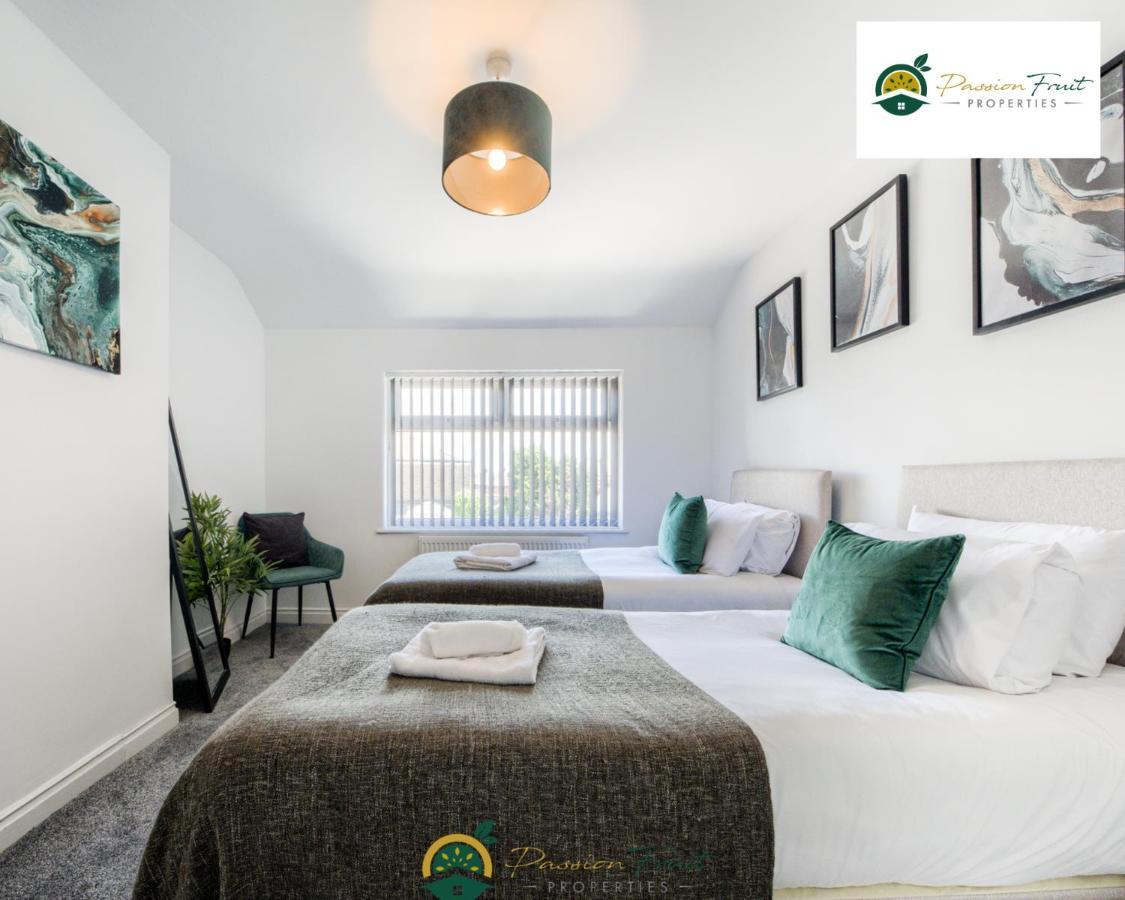 3 Bedroom Coventry House By Passionfruitproperties With Free Wi-Fi, Large Garden And Driveway - 52Nrc Buitenkant foto